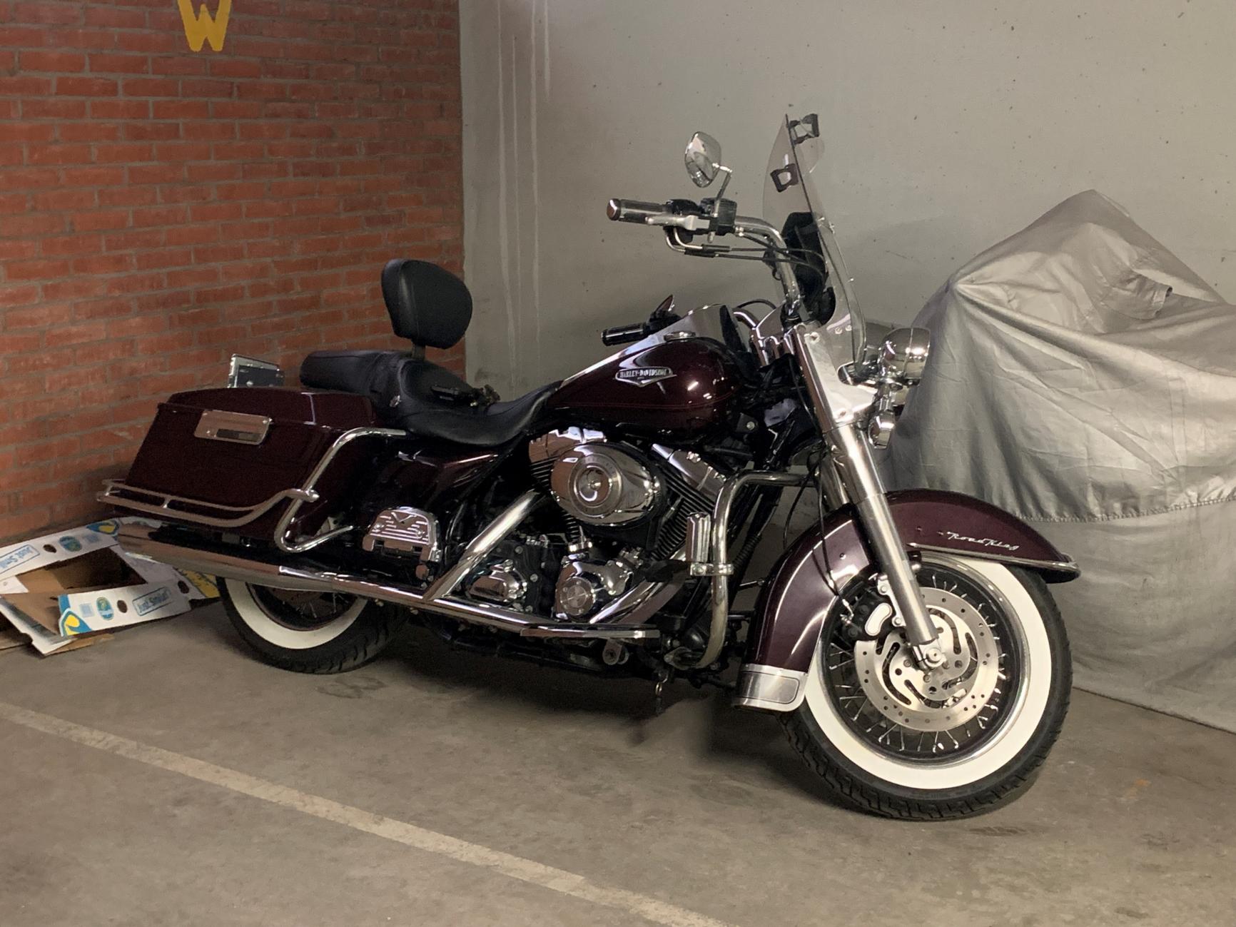 Te Koop HARLEY DAVIDSON FLHRC ROAD KING CLASSIC 1580 BikeNet